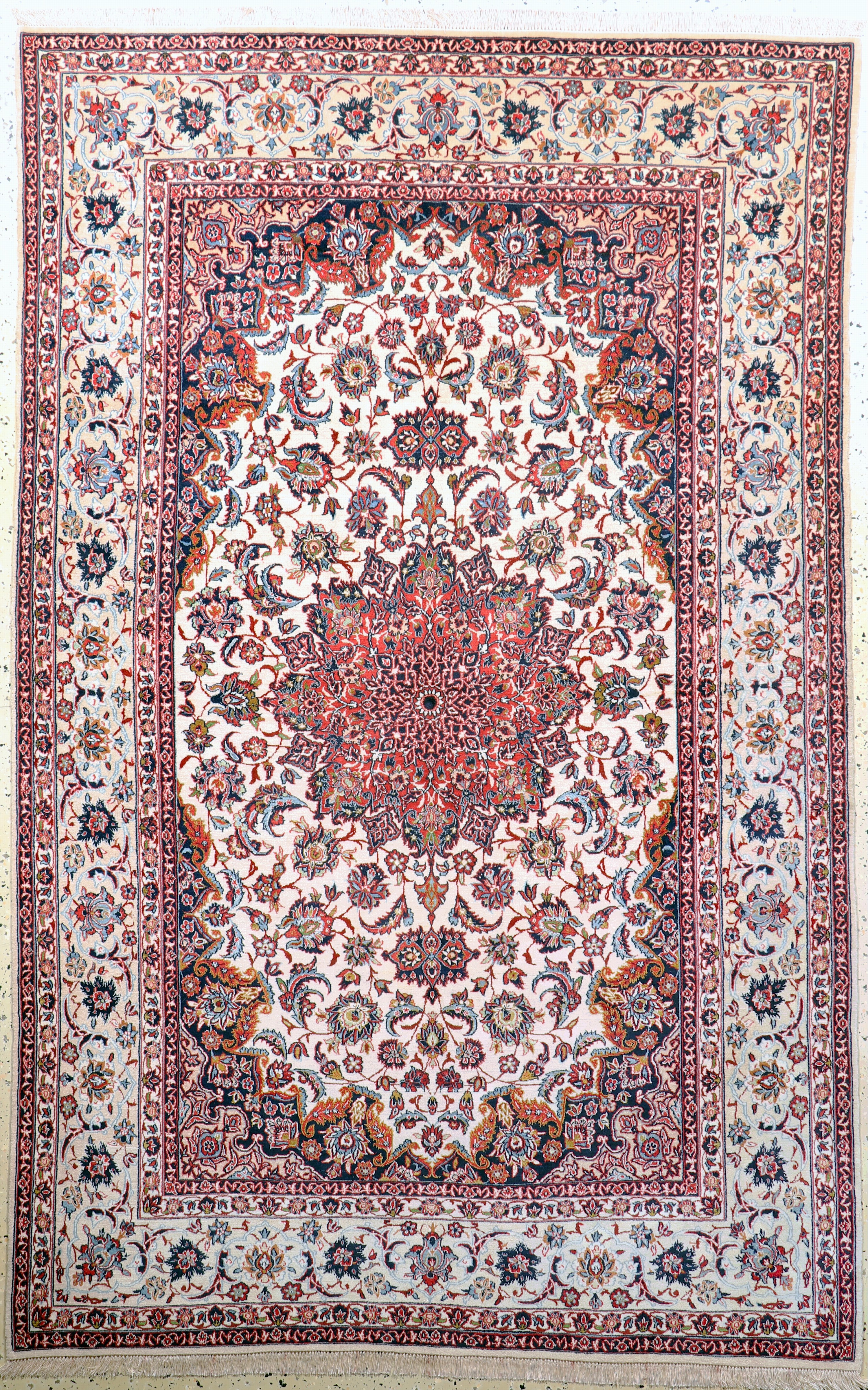 Image 27112447 - Esfahan fein, Persien, Neuwertig, Korkwolleauf Seide, ca. 235 x 150 cm, ca. 1,0 Mio. ...