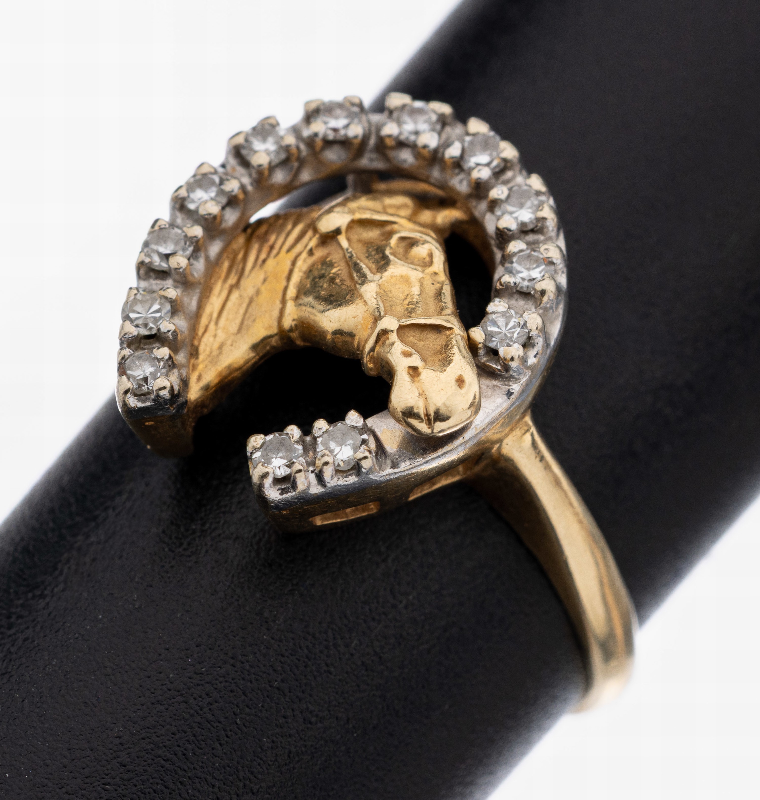 Image 27112455 - 14 kt Gold Diamant-Ring, GG/WG 585/000, hufeisenf. Ringkopf, mittig plastischer ...