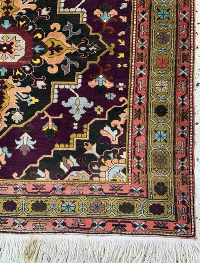 27112429a - Eriwan alt, Rußland, Mitte 20.Jhd, Wolle auf Baumwolle, ca. 230 x 140 cm, EHZ: 2 ...