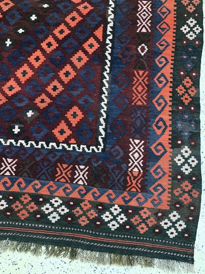 27112436a - Meymaneh Kelim, Afghanistan, Anfang 20.Jhd,Wolle auf Wolle, ca. 455 x 310 cm, EHZ: 2 ...