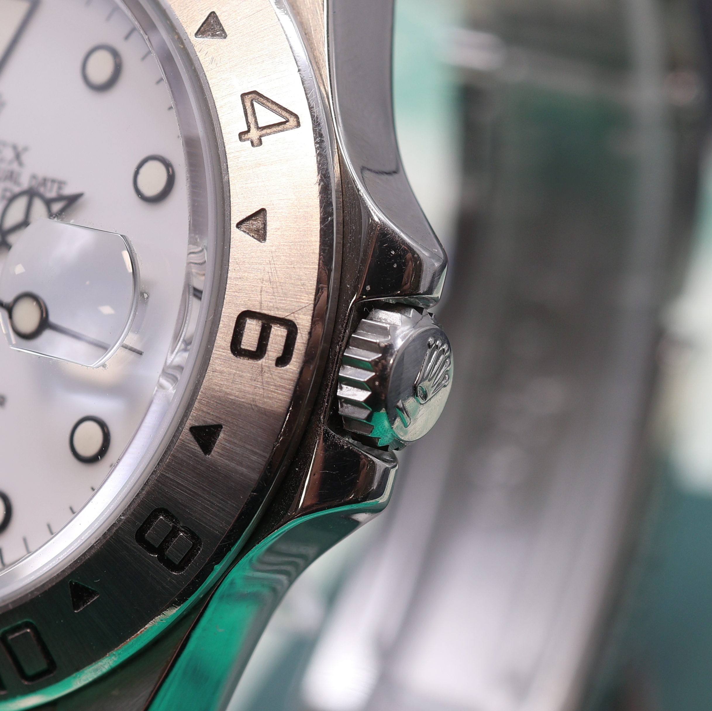 Detail b: ROLEX Herrenarmbanduhr Oyster Perpetual Date Explorer II Referenz 16570, Automatik, Edelstahlgeh. inkl. Oysterband (Ref. 78360), Lünette m. arab. ...