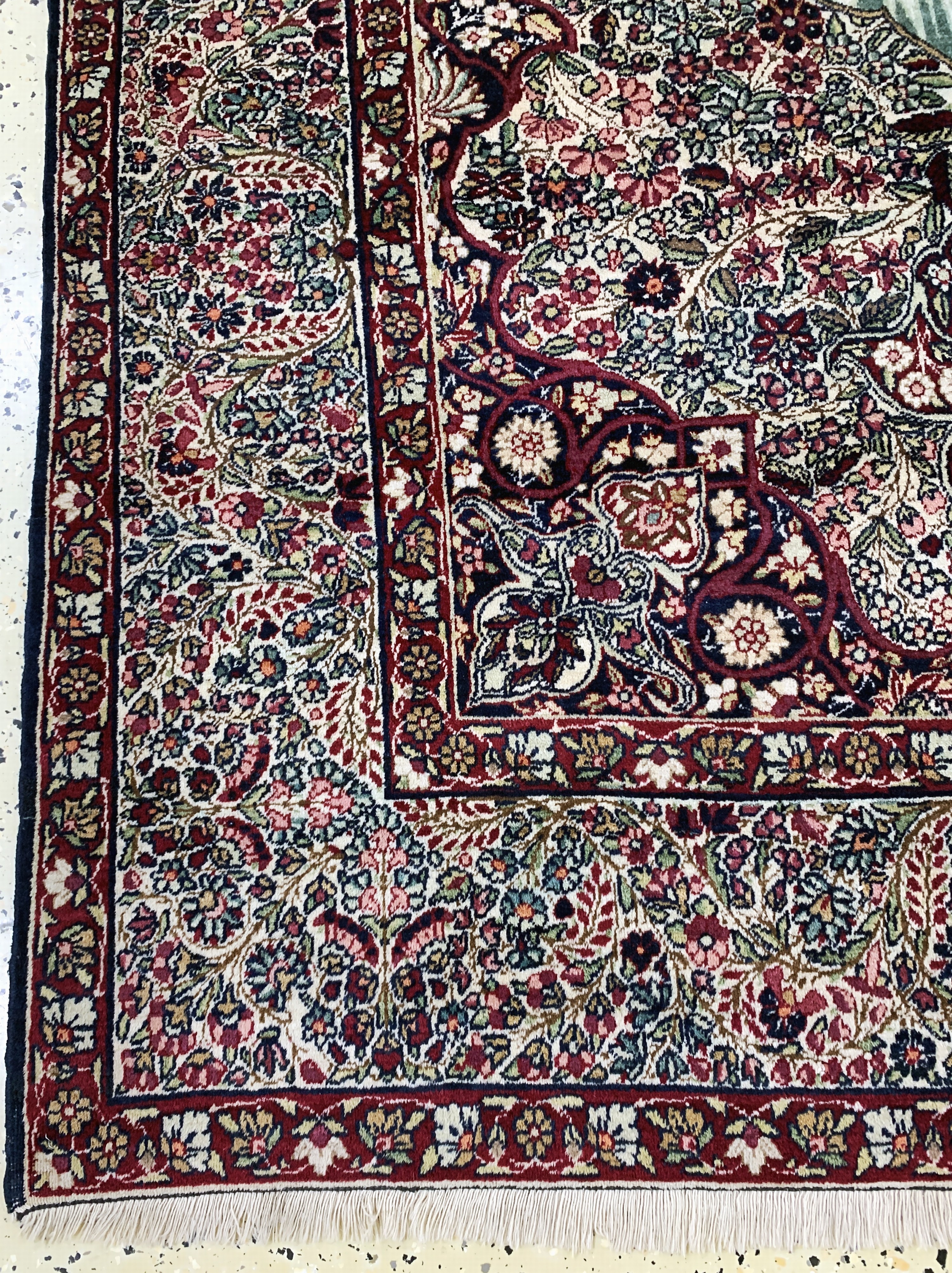 Detail b: Kerman Lawar antik, Persien, um 1900, Wolleauf Baumwolle, ca. 244 x 143 cm, gereinigt, EHZ: 1-2(kleine Restaurierung).