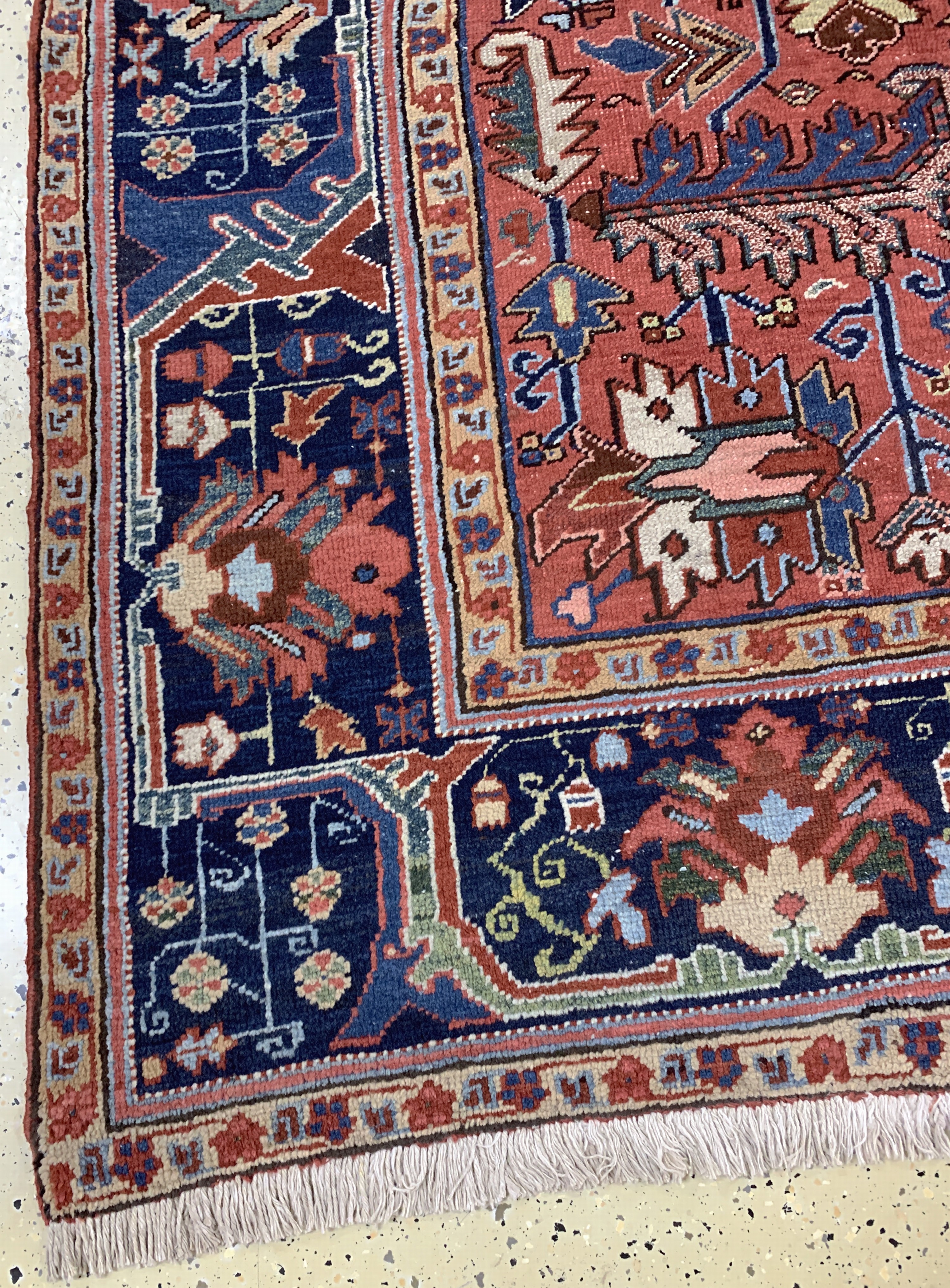 Detail b: Heriz antik, Persien, um 1900, Wolle auf Baumwolle, ca. 325 x 240 cm, gereinigt, EHZ: 2