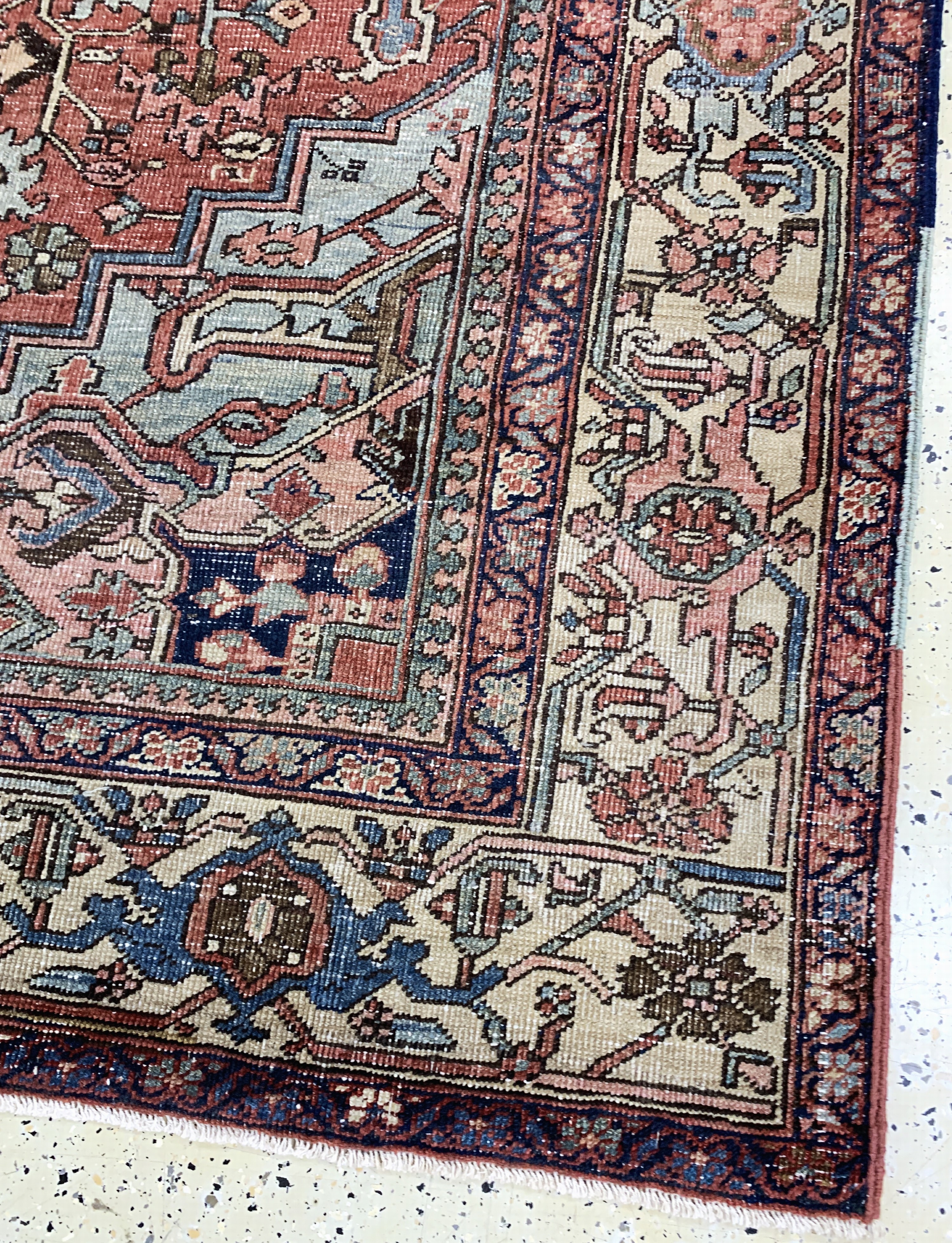 Detail e: Heriz antik, Persien, um 1900, Wolle auf Baumwolle, ca. 293 x 198 cm, EHZ: 3