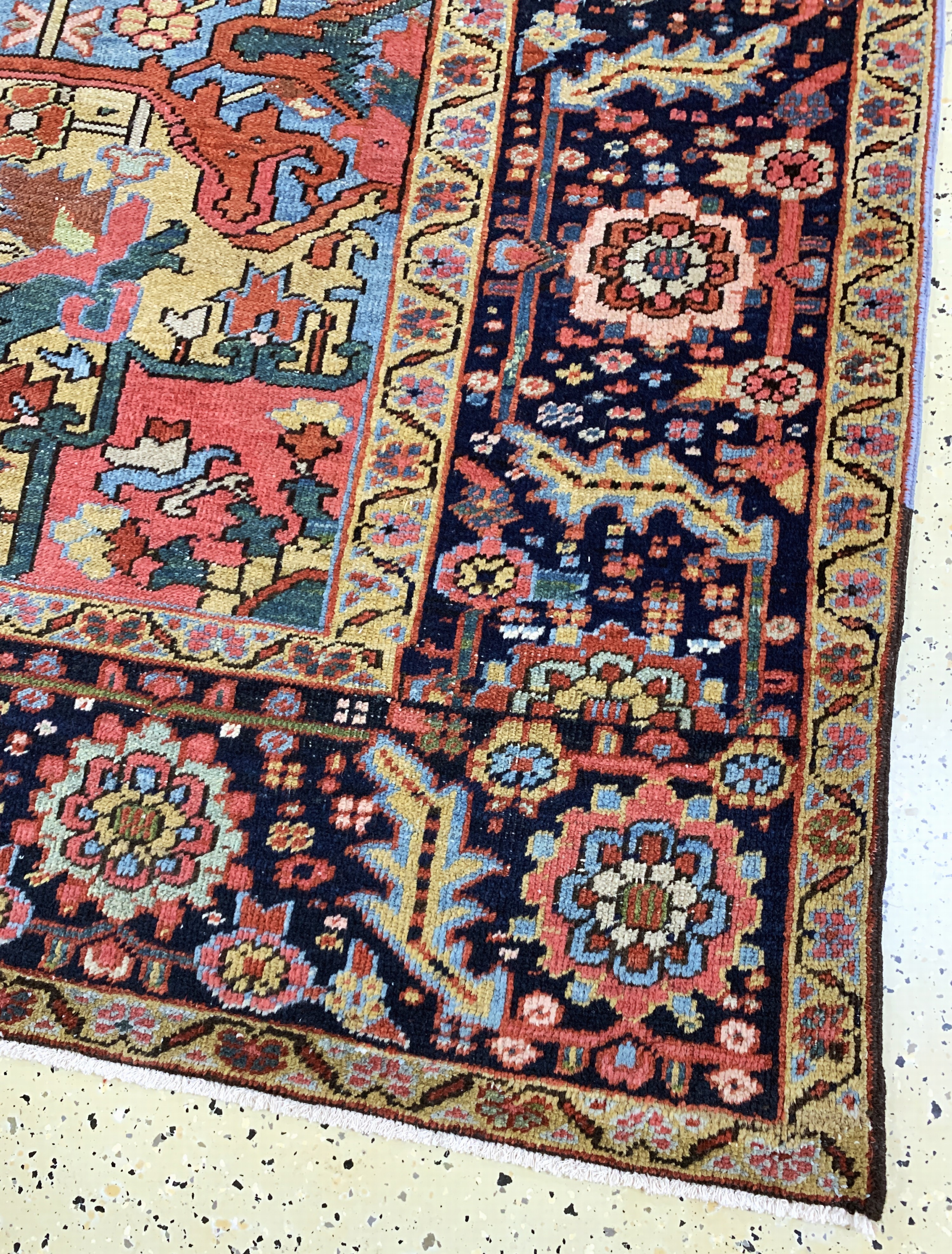 Detail a: Heriz antik, Persien, um 1900, Wolle auf Baumwolle, ca. 360 x 255 cm, gereinigt, EHZ: 2