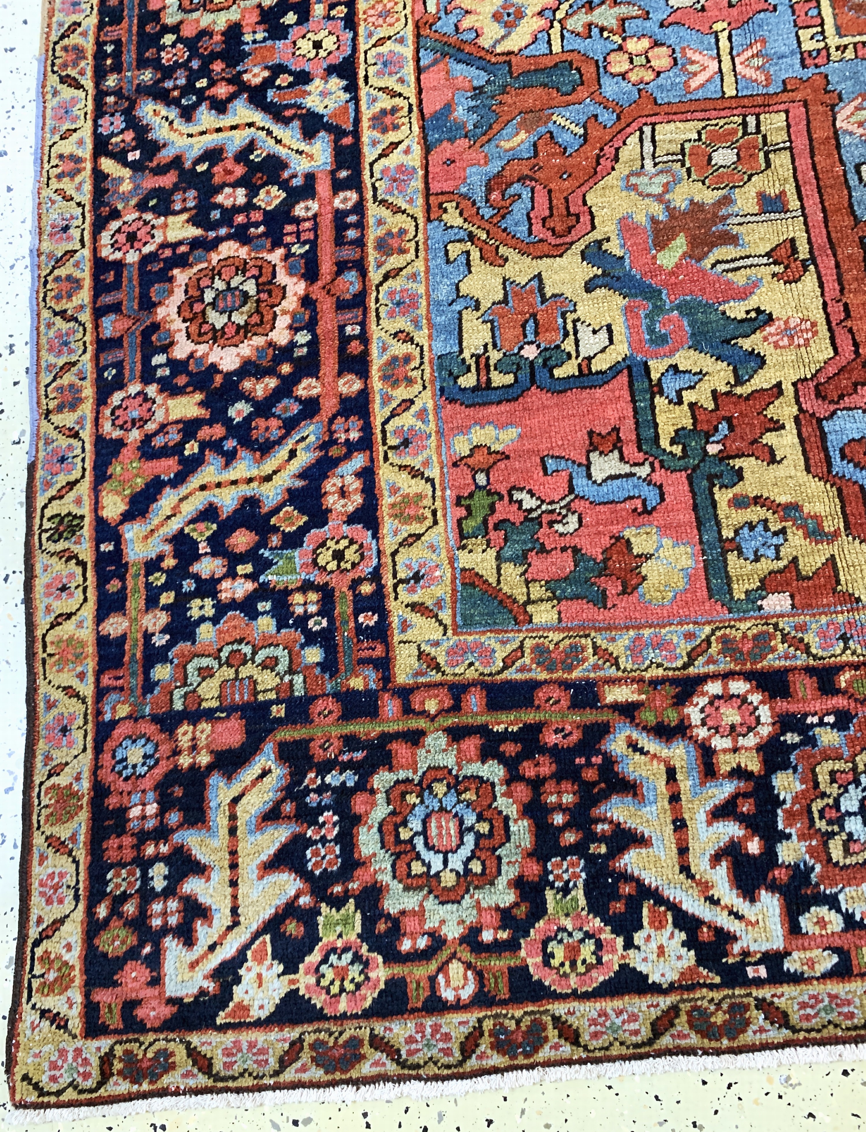 Detail c: Heriz antik, Persien, um 1900, Wolle auf Baumwolle, ca. 360 x 255 cm, gereinigt, EHZ: 2