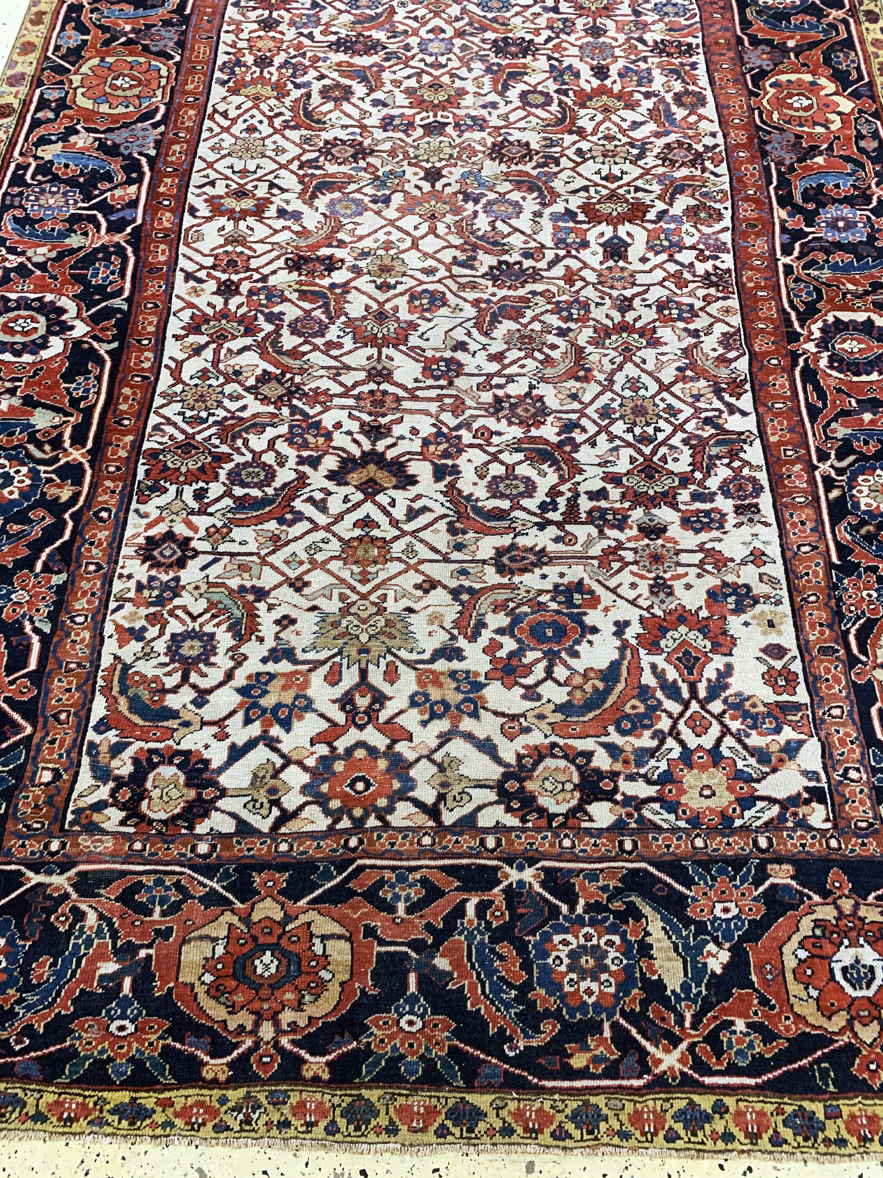 Detail k: "Kelley"antik, Nordwest-Persien, Ende 18.Jhd, Wolle auf Baumwolle, ca. 470 x 187 cm, EHZ: 2-3