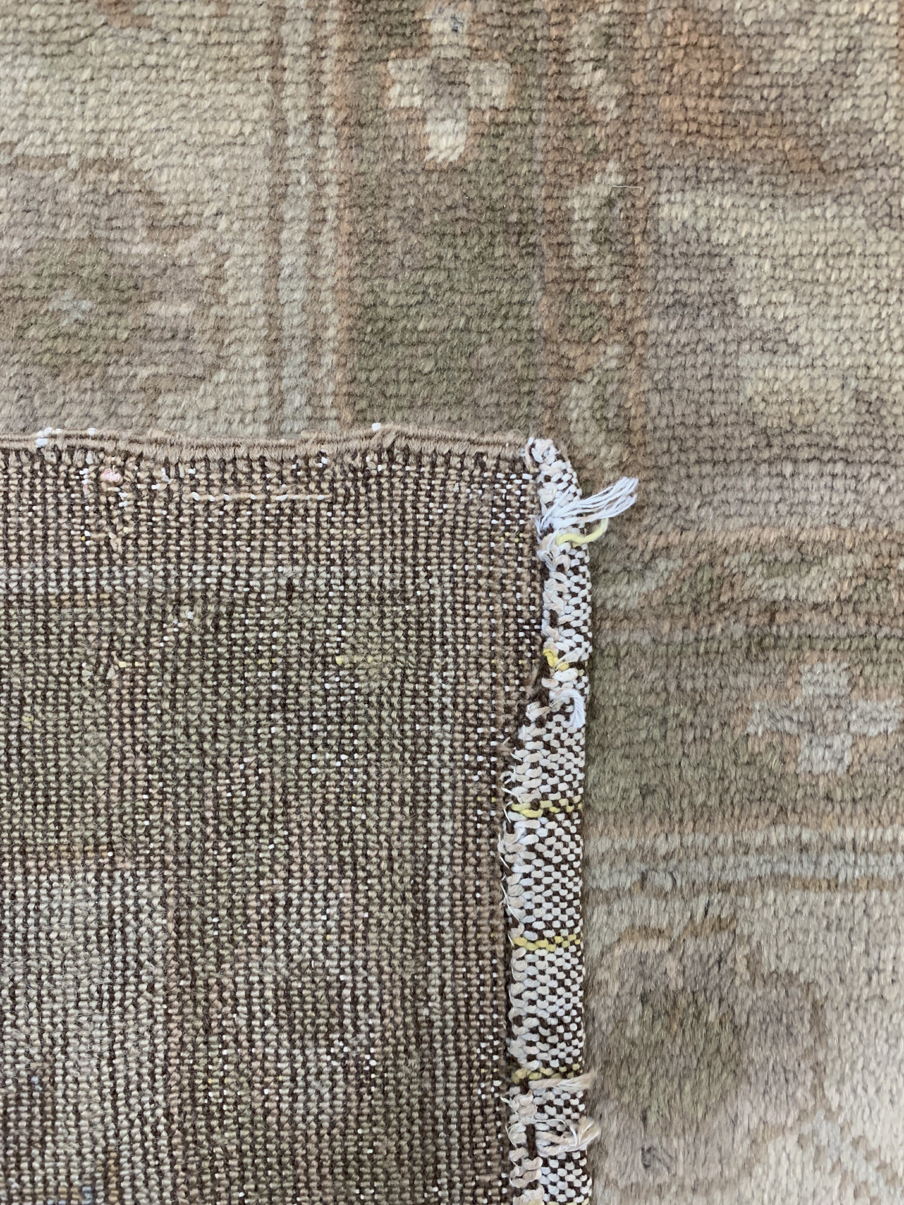 Detail m: Uschak antik, Türkei, um 1900, Wolle auf Baumwolle, ca. 330 x 305 cm, gereinigt, EHZ: 2