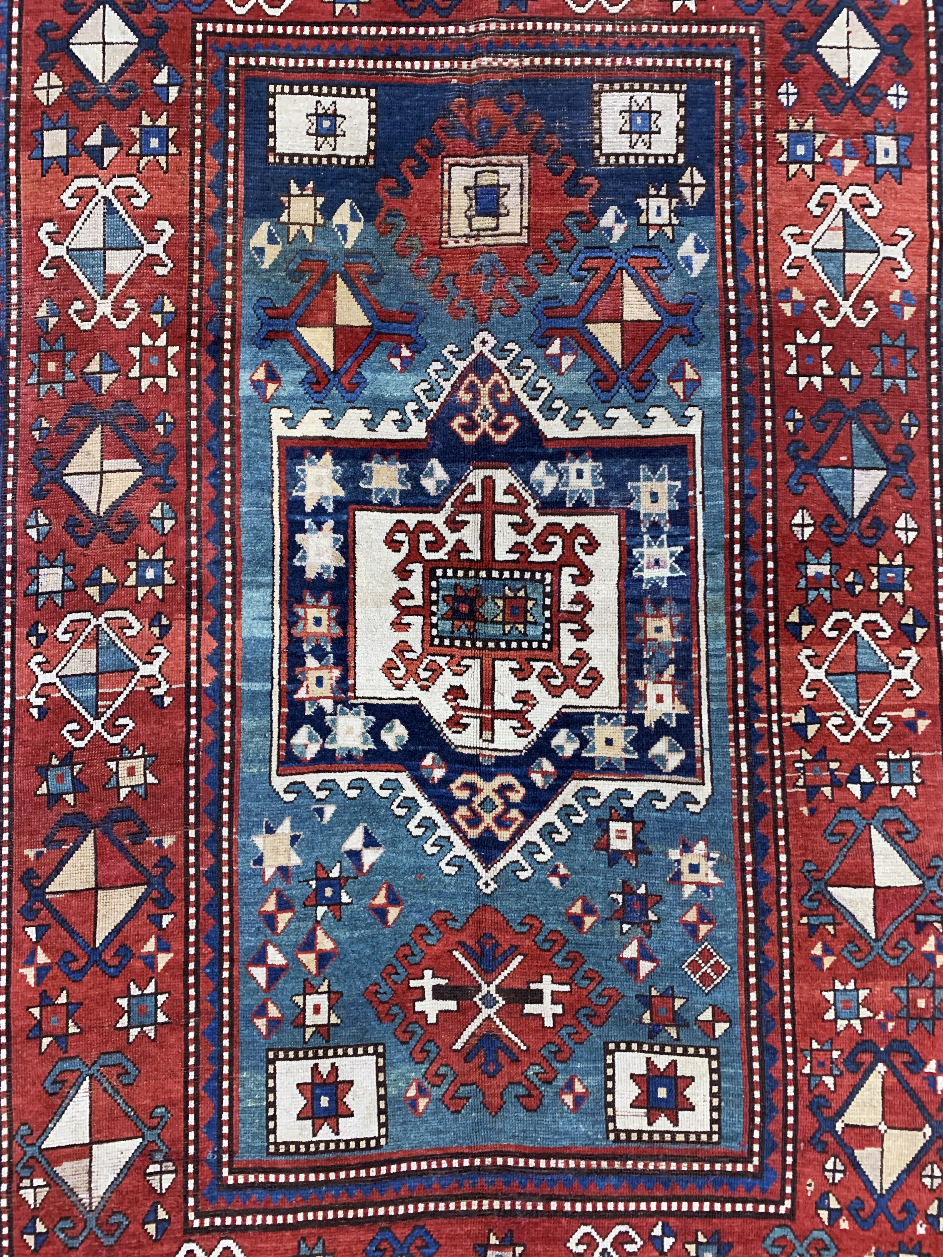 Detail c: "Karachoph-Kazak"antik, Kaukasus, 19.Jhd, Wolle auf Wolle, ca. 260 x 182 cm, EHZ: 2-3, (restauriert)