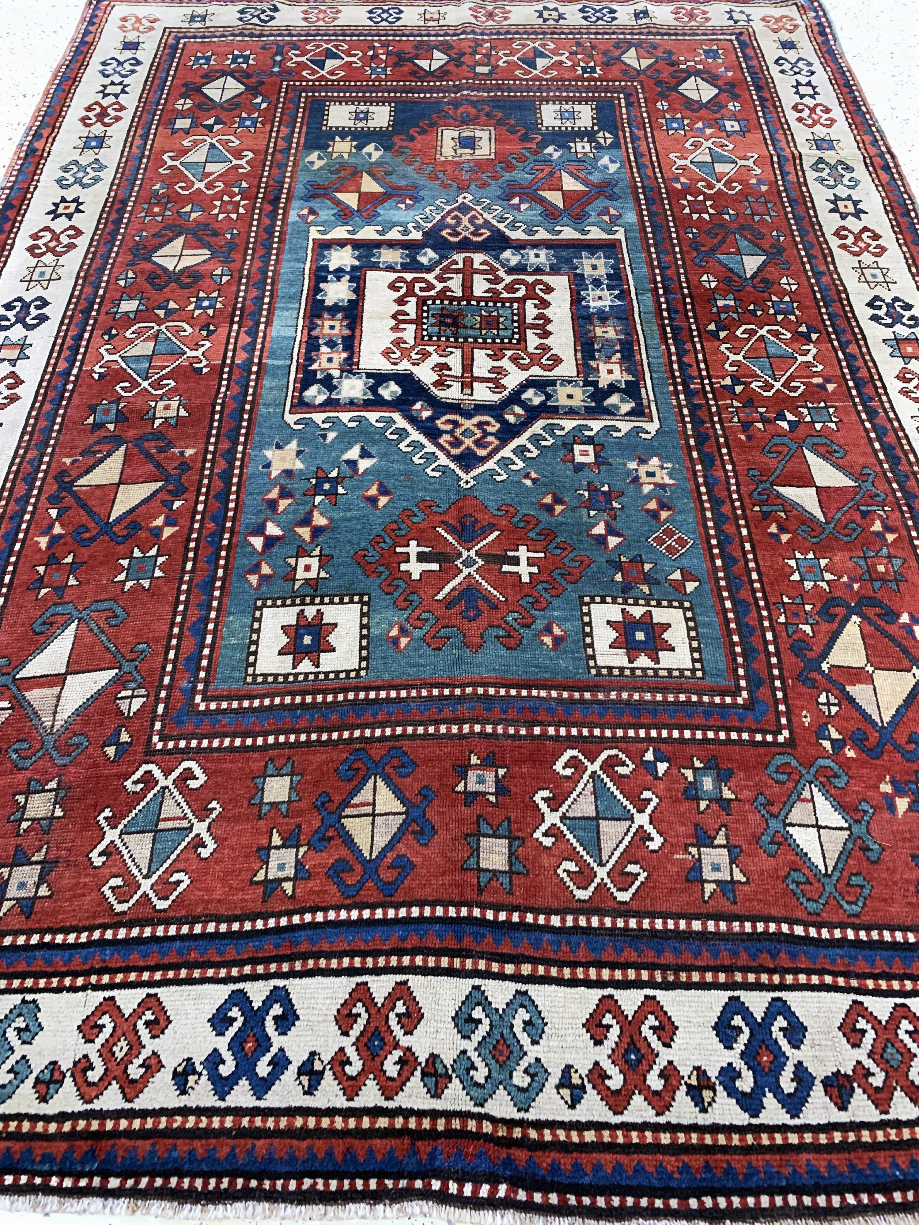 Detail h: "Karachoph-Kazak"antik, Kaukasus, 19.Jhd, Wolle auf Wolle, ca. 260 x 182 cm, EHZ: 2-3, (restauriert)