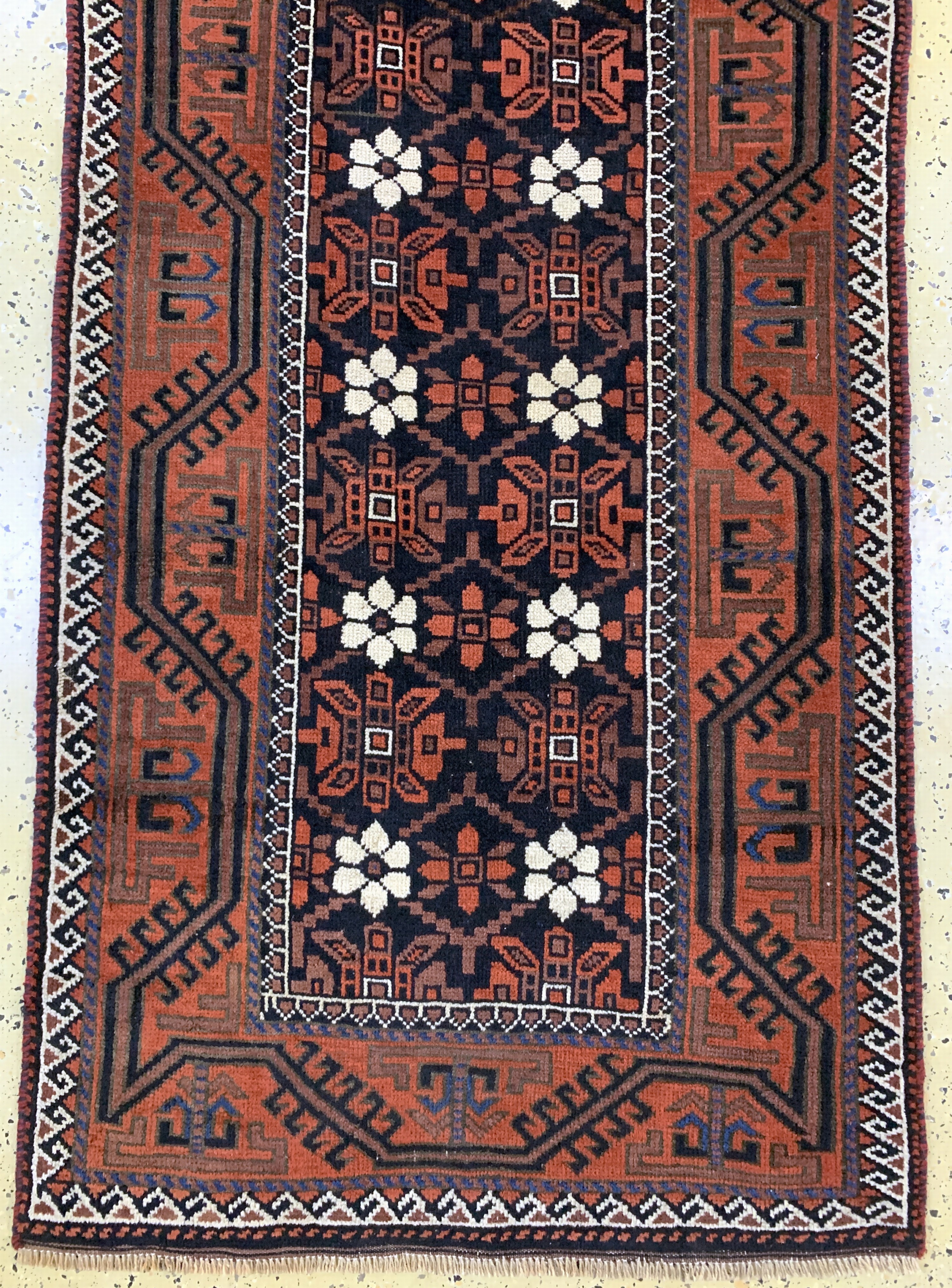 Detail e: Belutsch antik, Persien, um 1900, Wolle aufWolle, ca. 445 x 92 cm, gereinigt, EHZ: 2