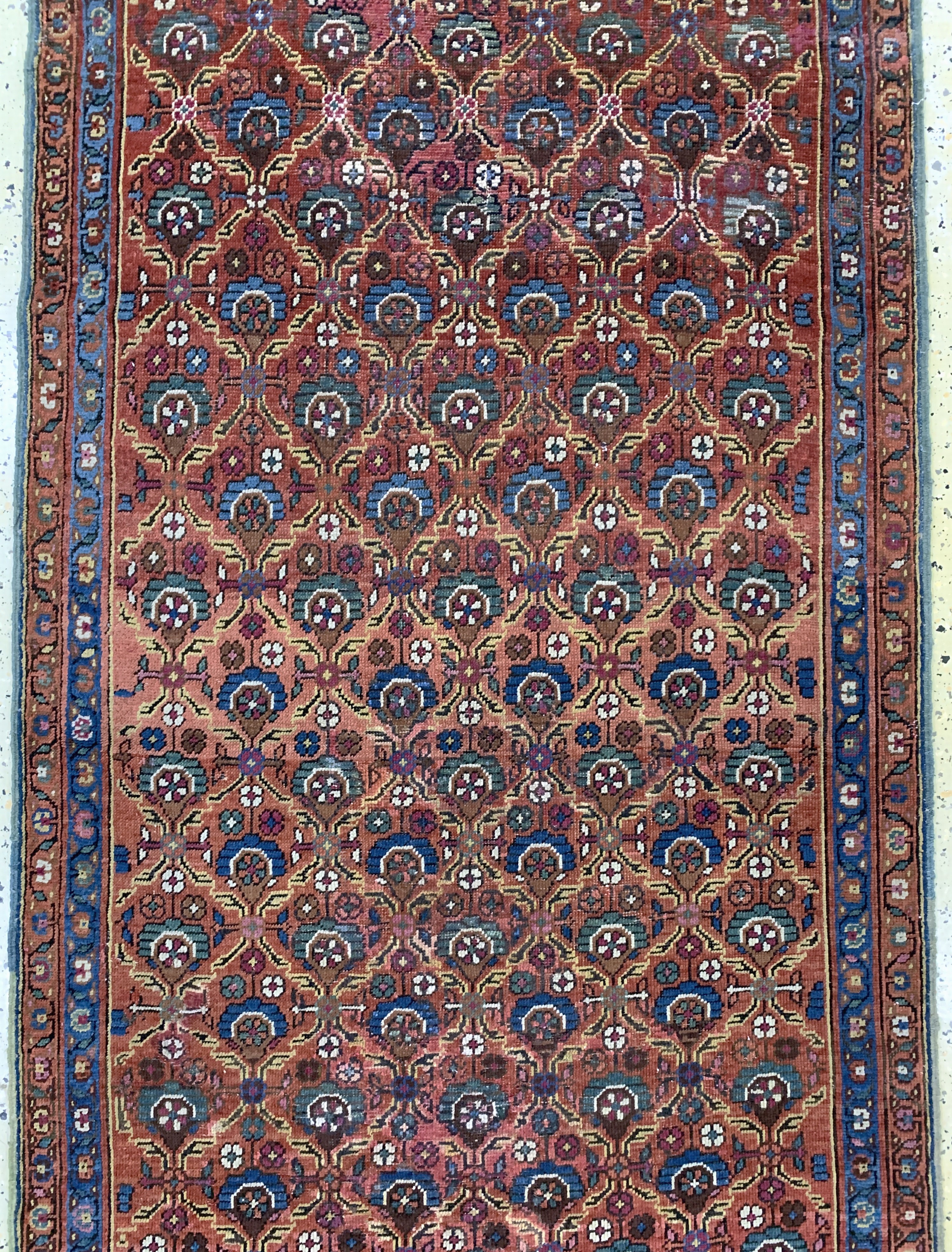 Detail b: Bakhschaisch antik, Persien, 19.Jhd, Wolle auf Baumwolle, ca. 343 x 110 cm, EHZ: 2