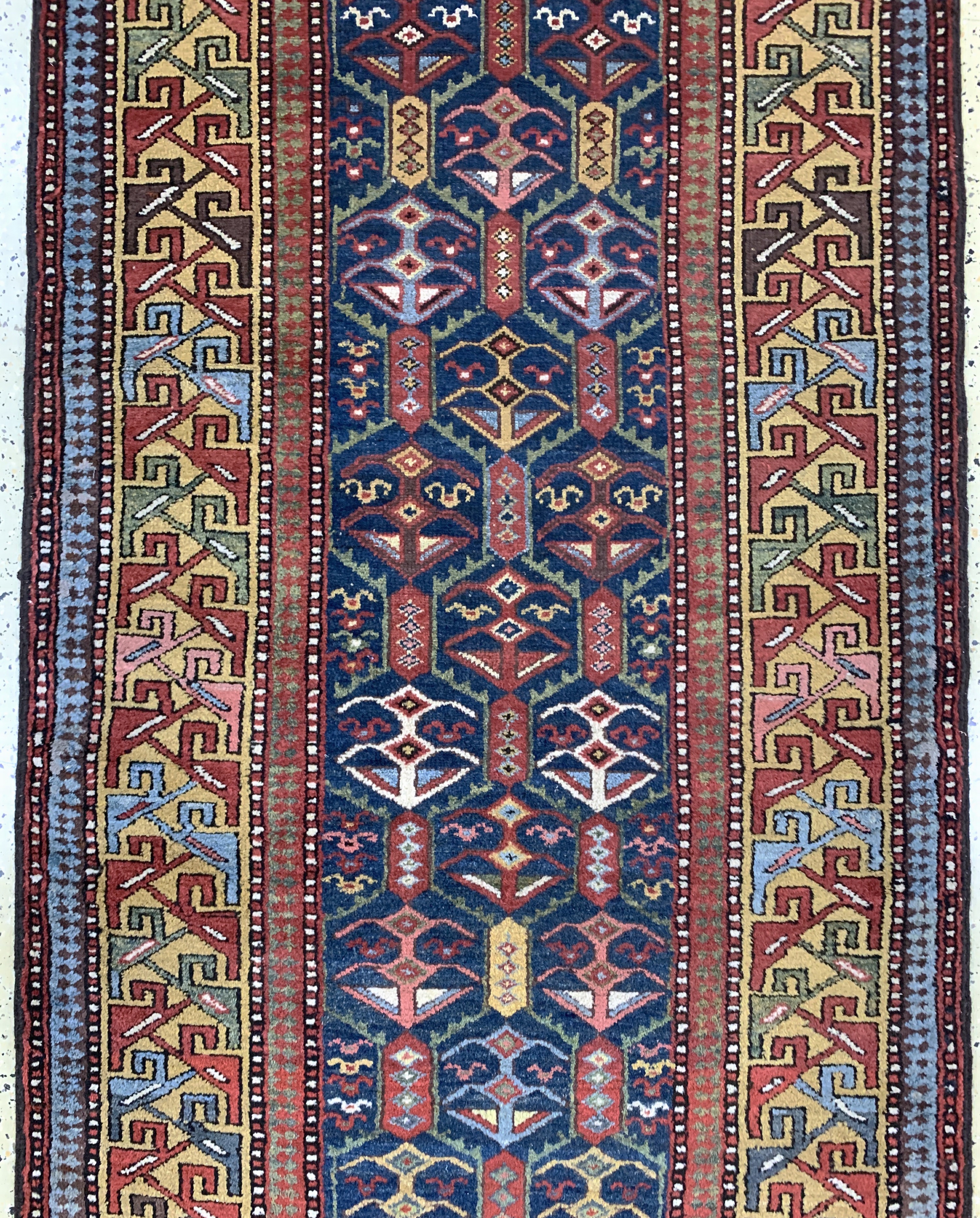 Detail d: Shahsawan antik, Persien, um 1900, Wolle auf Wolle, ca. 500 x 115 cm, gereinigt, EHZ: 1-2, (kleine Restaurierung)