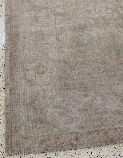 27112513i - Uschak antik, Türkei, 19.Jhd, Wolle auf Wolle, ca. 340 x 255 cm, EHZ: 3, (restauriert) ...