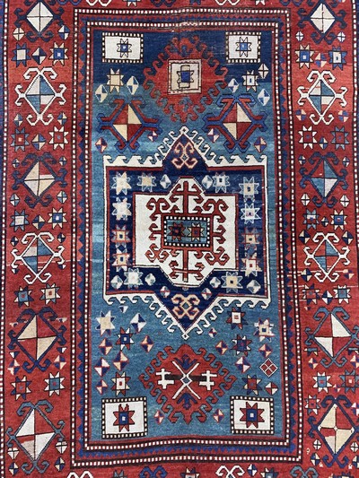 27112519c - ´Karachoph-Kazak´antik, Kaukasus, 19.Jhd, Wolle auf Wolle, ca. 260 x 182 cm, EHZ: 2-3, ...