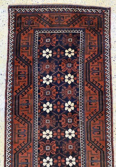 27112521a - Belutsch antik, Persien, um 1900, Wolle aufWolle, ca. 445 x 92 cm, gereinigt, EHZ: 2 ...