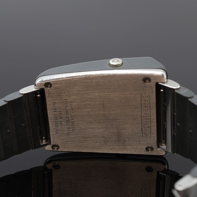 27113088e - GIRARD PERREGAUX Casquette seltene Armbanduhr mit digitaler LED-Anzeige Referenz 9939, ...
