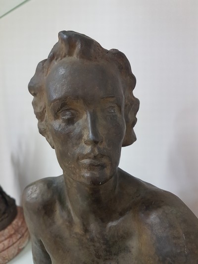 27113216d - Unbekannter Bildhauer der Mitte des 20.Jh., 1930/40er-Jahre, wohl Zinn-Zink-Legierung, ...