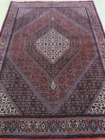 27113396f - Bidjar fein, Persien, Ende 20.Jhd, Korkwolle, ca. 208 x 150 cm, EHZ: 2 Schätzpreis: ...