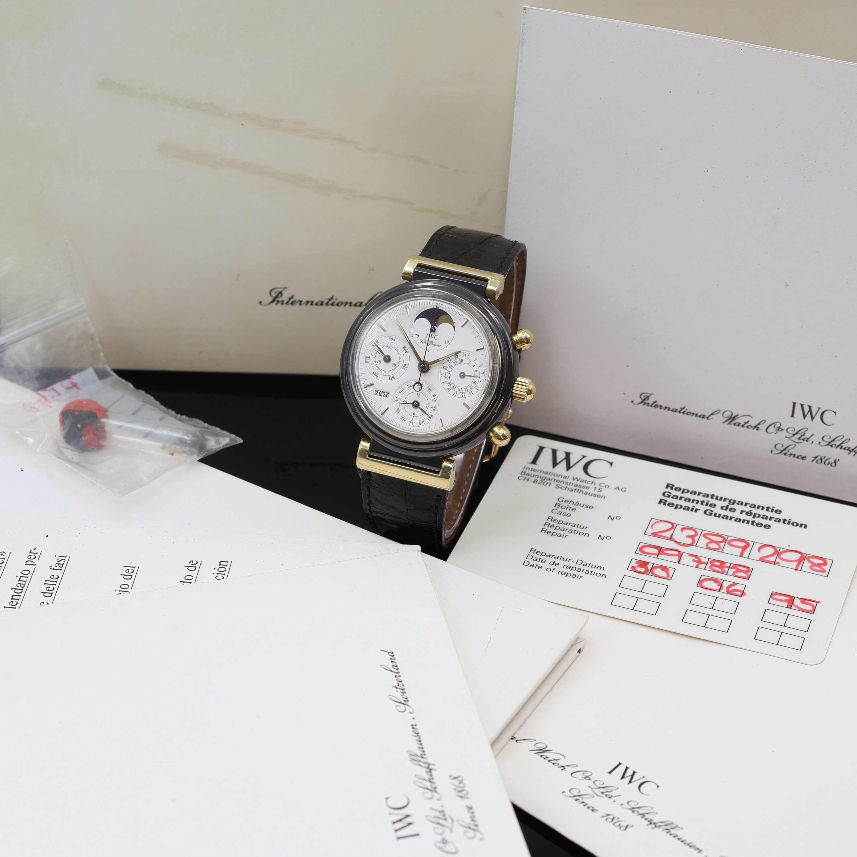 Image 27114475 - IWC feiner und seltener, astronomischer Armbandchronograph Modell Da Vinci mit ewigem ...