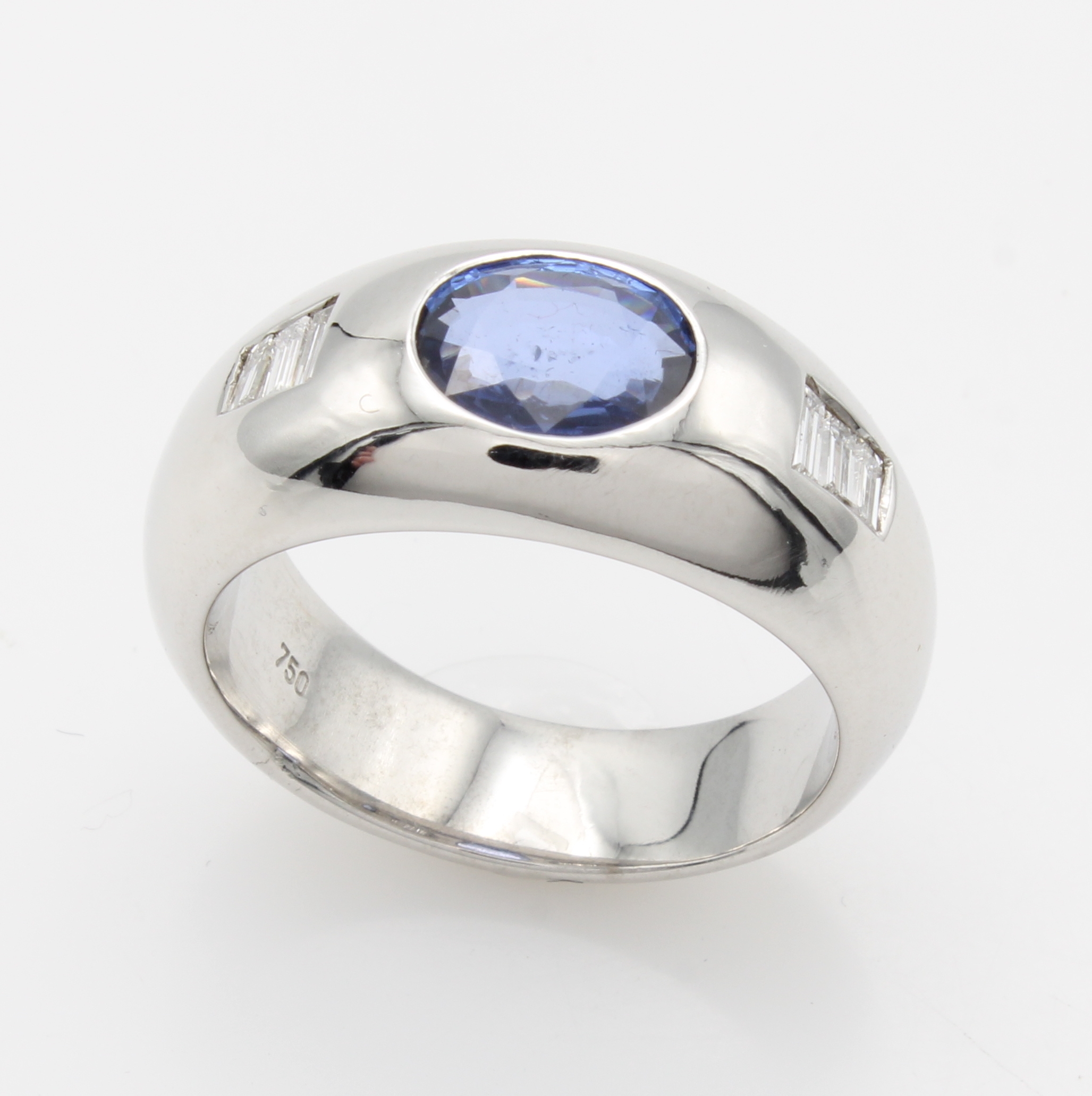 Image 27114785 - Bandring mit Saphir und Diamanten, WG 585/ 000, ovaler Saphir ca. 1.6 ct, 6 Diamant- ...