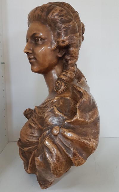 27114749b - Große Büste, Goldscheider Wien, Modellnr. 875439 25, Büste einer Frau, Keramik, ...