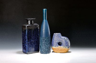 Image 3 Künstlerkeramiken, , große Flaschen-Vase von Wendelin Stahl (1922-2000), schwarz-blau ...