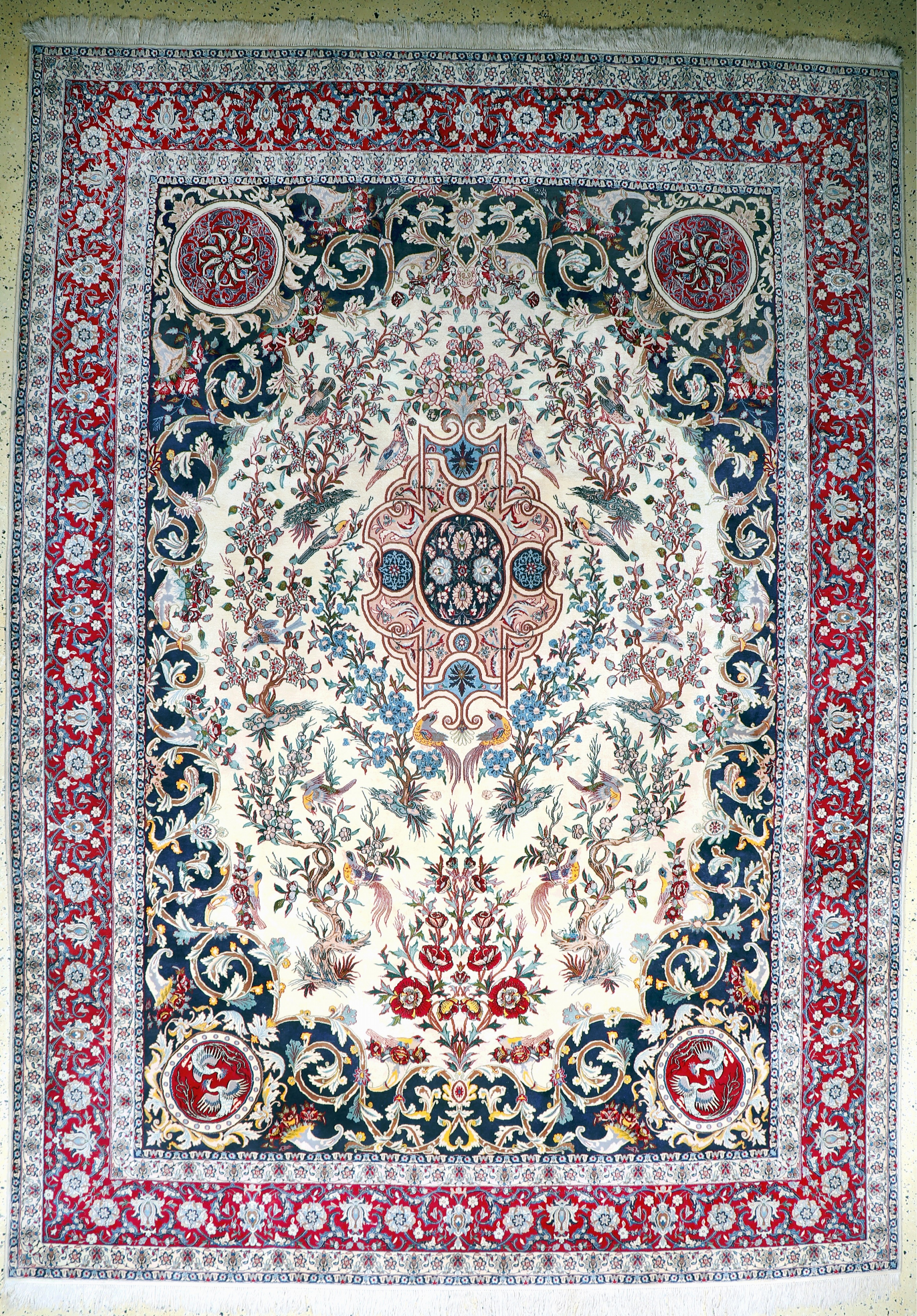 Image 27115190 - Nain fein(6 La), Persien, Mitte 20.Jhd, Korkwolle mit Seide, ca. 359 x 259 cm, ca. ...