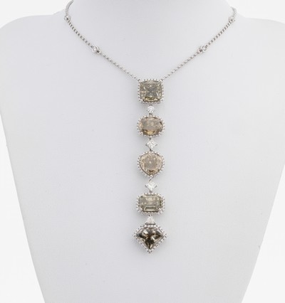 27115181a - 18 kt Gold Brillant Diamant Collier, WG 750/000, 5 Diamanten in versch. Schliffarten ...