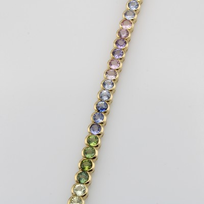 Image Tennisarmband mit Saphiren, GG 750/000, bunte Saphire zus. ca. 21.5 ct, Kastenschl. m. 2 ...
