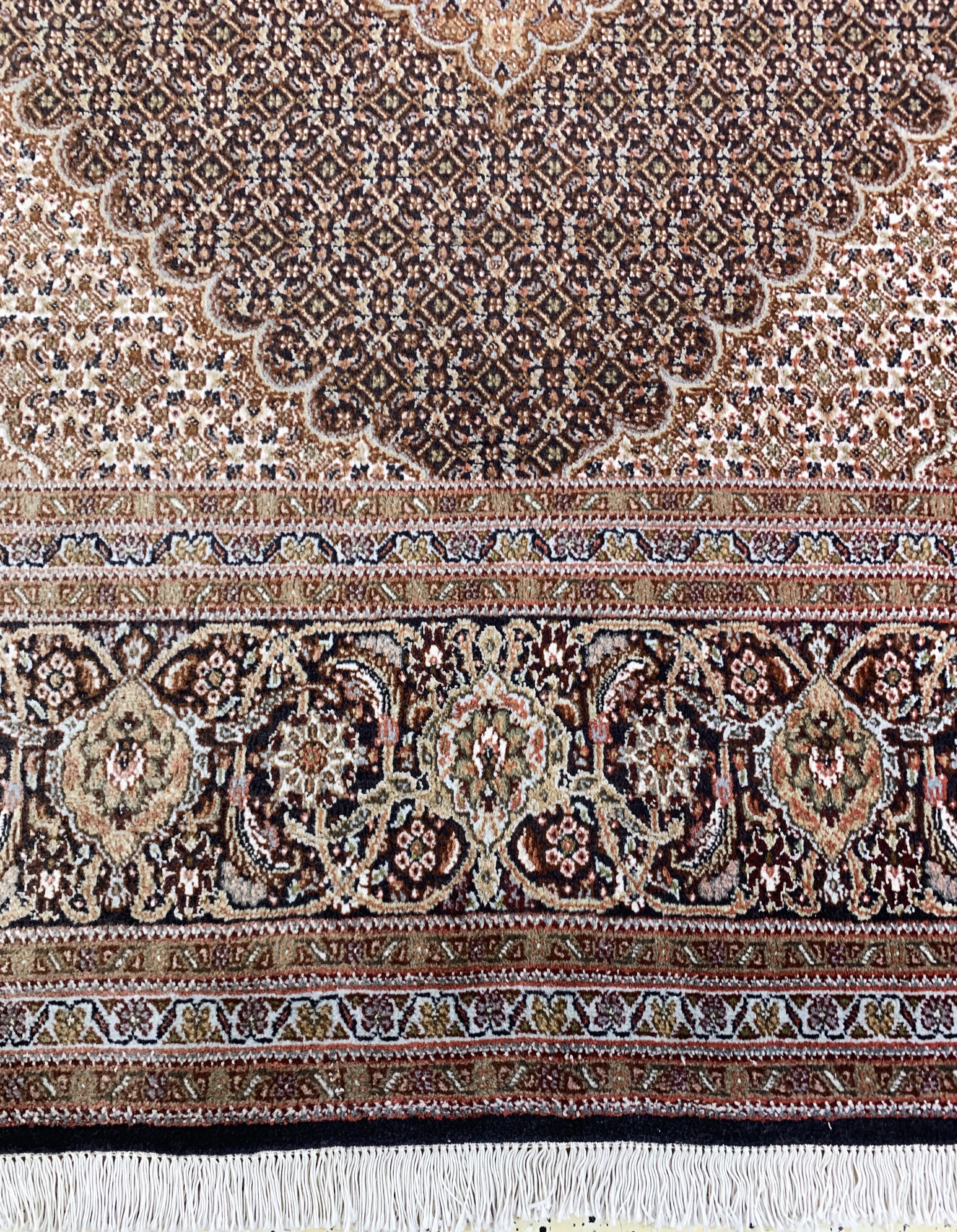 Detail h: Täbriz(40 Raj), Persien, Ende 20.Jhd, Wolleauf Baumwolle, ca. 360 x 255 cm, EHZ: 2