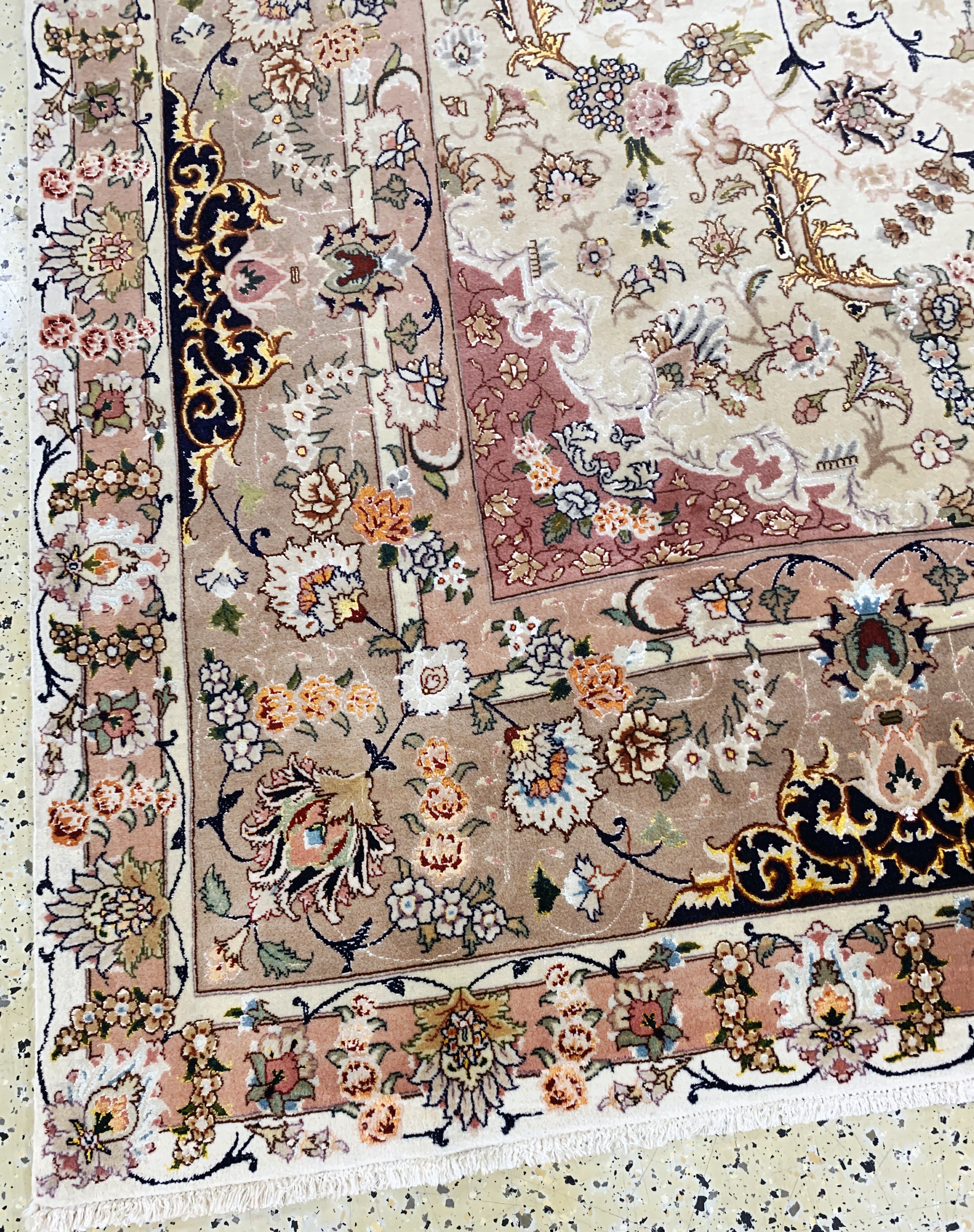 Detail h: Täbriz fein(50 Raj), Persien, Mitte 20.Jhd,Korkwolle mit Seide, ca. 360 x 250 cm, ca. 500.000 Kn/qm, EHZ: 2