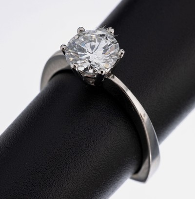 Image 18 kt Gold Brillant-Ring, WG 750/000, Brillant ca. 1.24 ct hochfeines Weiß (D)/vvs1,RW ...