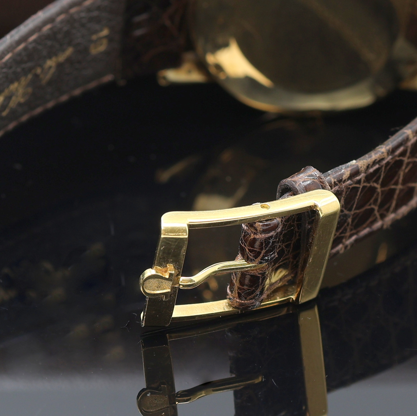 Detail b: OMEGA Seamaster seltener Schaltradchronograph in GG 585/000 Referenz 105.001 Kaliber 321, Schweiz um 1963, Handaufzug, Boden verschr., Lederband m. ...