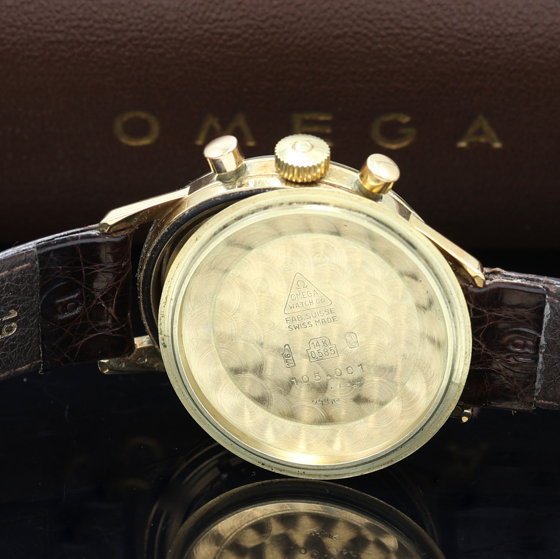 Detail g: OMEGA Seamaster seltener Schaltradchronograph in GG 585/000 Referenz 105.001 Kaliber 321, Schweiz um 1963, Handaufzug, Boden verschr., Lederband m. ...