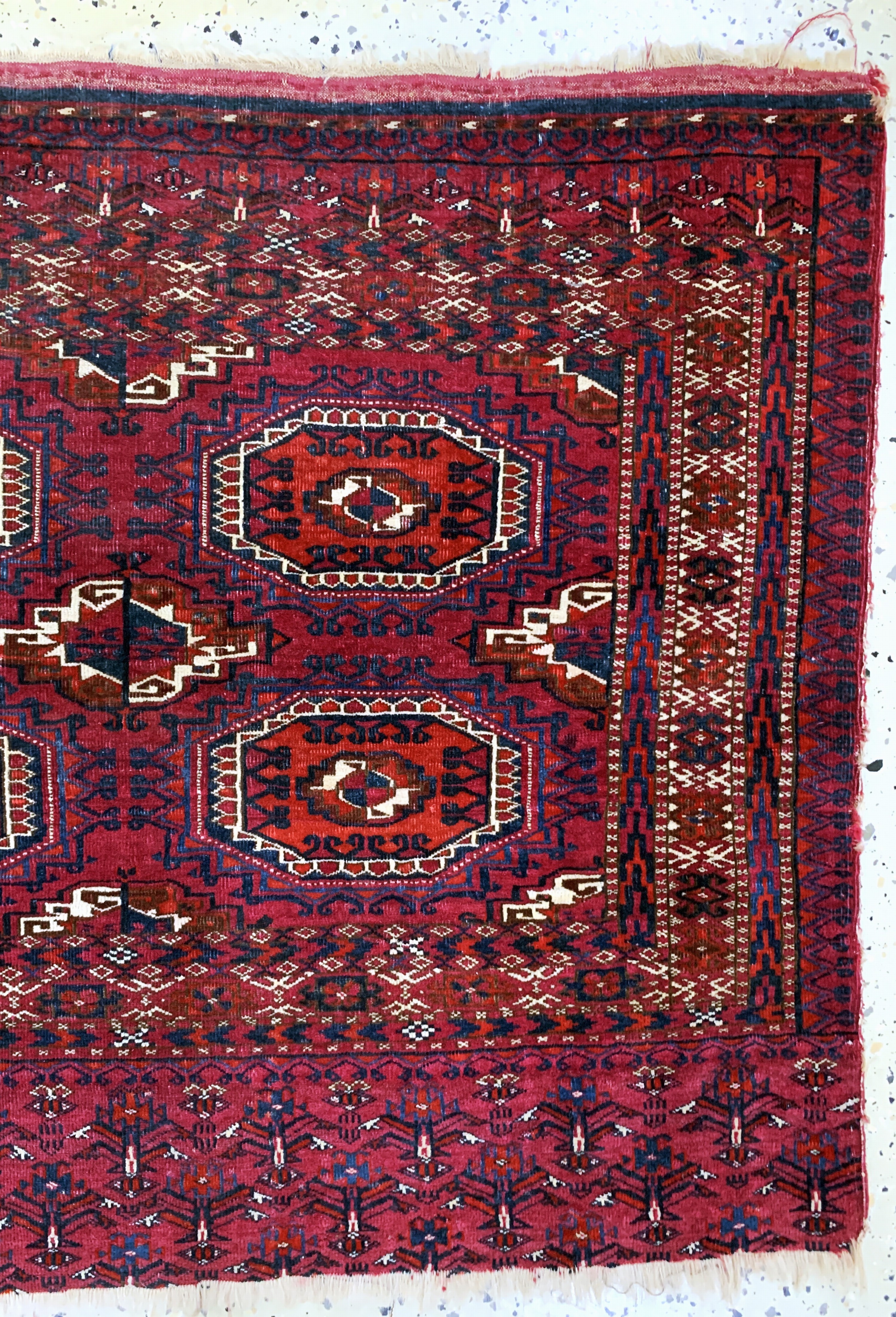 Detail b: Tekke Tschowal antik, Turkmenistan, 19.Jhd,Wolle auf Wolle, ca. 125 x 78 cm, EHZ: 3