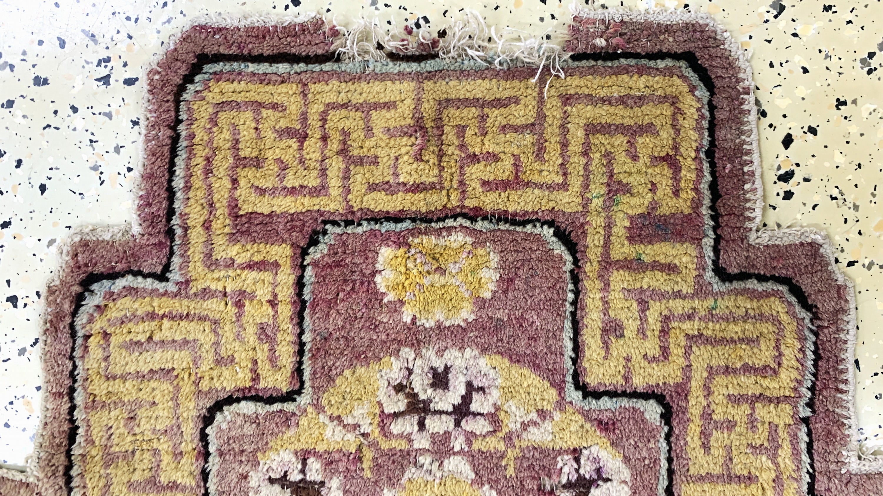 Detail a: China"Thronteppich"antik, 19.Jhd, Wolle aufBaumwolle, ca. 64 x 65 cm, EHZ: 4