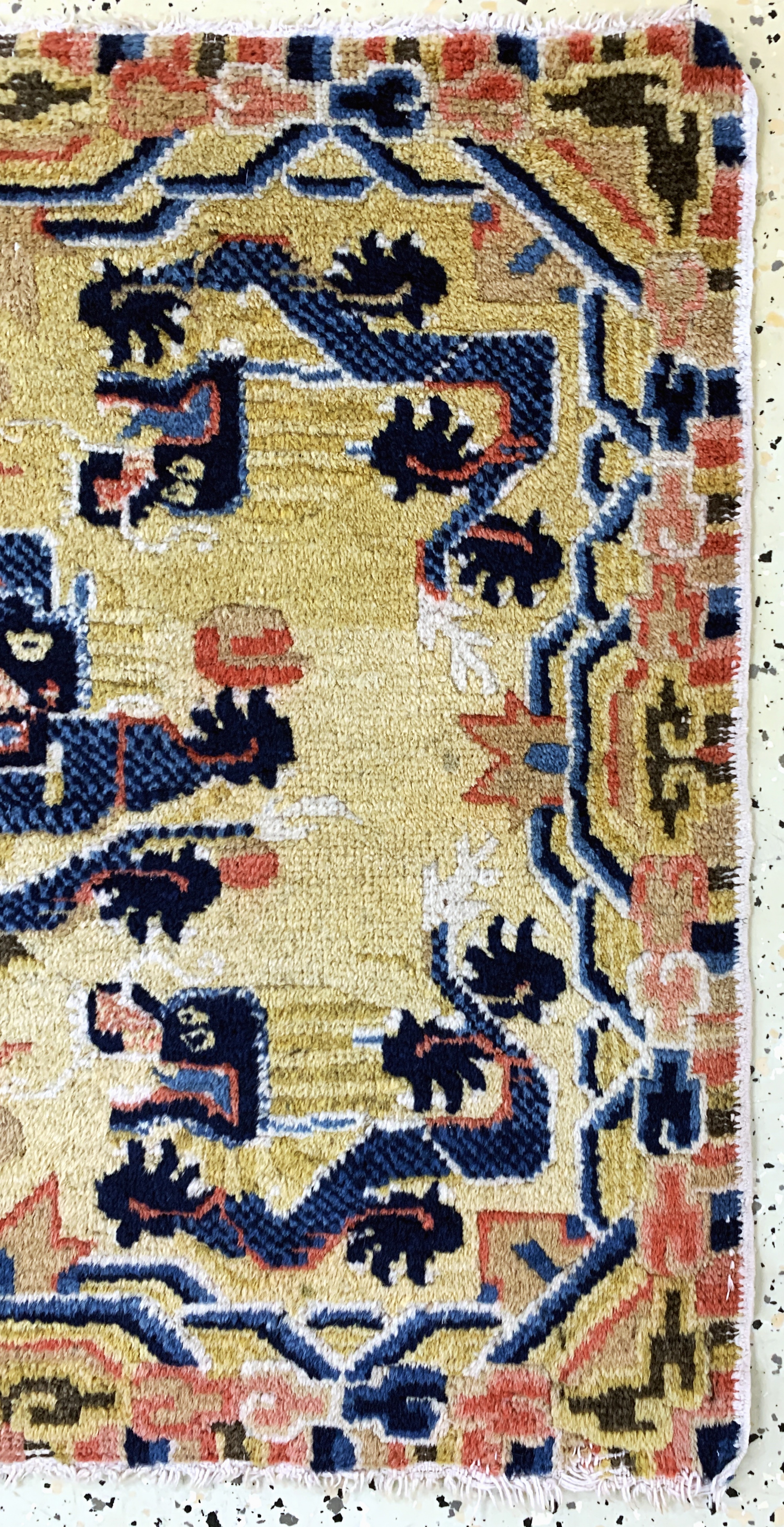 Detail a: Ning Hsia Sitzbank-Teppich, China, 19.Jhd, Wolle auf Baumwolle, ca. 65 x 67 cm, EHZ: 3
