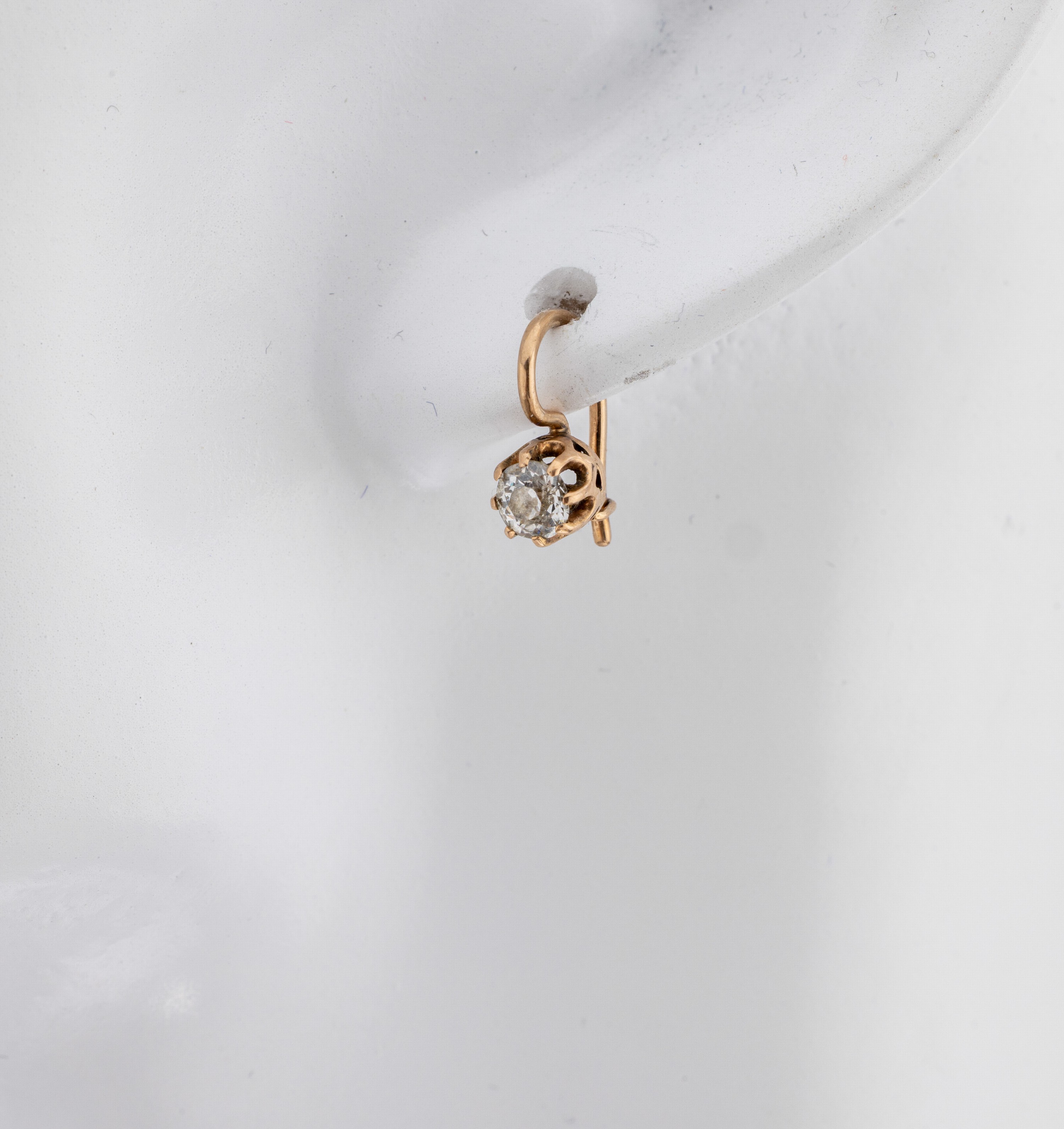 Detail a: Paar 14 kt Gold Diamant-Ohrhänger, um 1890, RG 585/000 gepr., 2 Altschliffdiamanten zus. ca. 0.50 ct Weiß/p. ca. 1.5 g