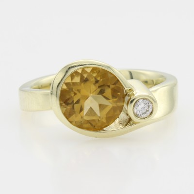 Image Ring mit Citrin und Brillant, GG 585/000, Ringschiene asymmetr. gearb., fac. Citrin 1.8 ...