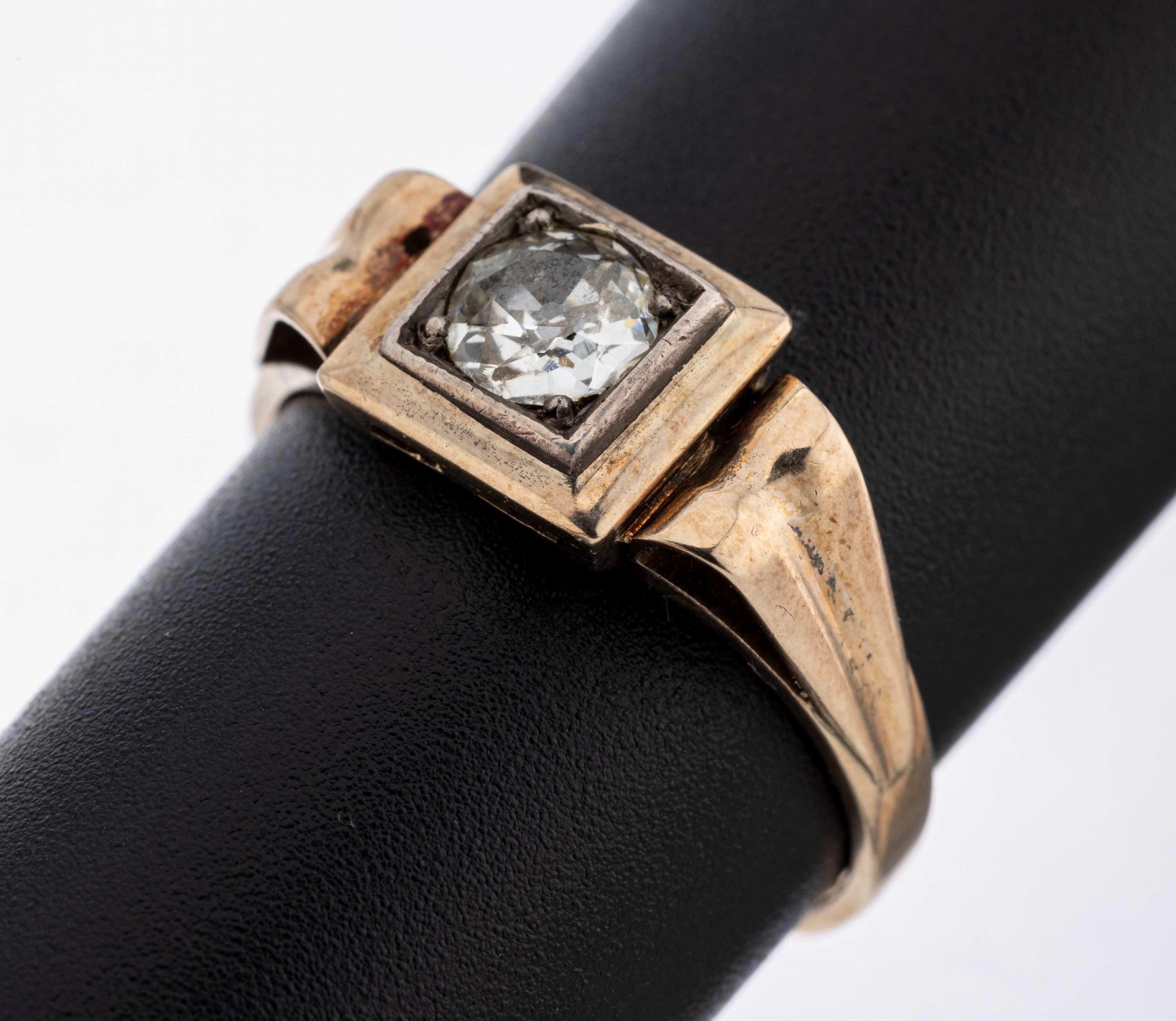 Image 27115928 - 14 kt Gold Diamant-Ring, um 1910, GG 585/ 000, Altschliffdiamant ca. 0.40 ct Weiß/p, ...