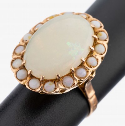 Image 14 kt Gold Opal-Ring, RG 585/000 gepr., mittig ovaler Opal-Cabochon, oberflächliche ...