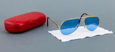 27116051a - CARTIER Sonnenbrille, Modell Santos, Metallverg., blaue Gläser, Bügellänge 130, ...