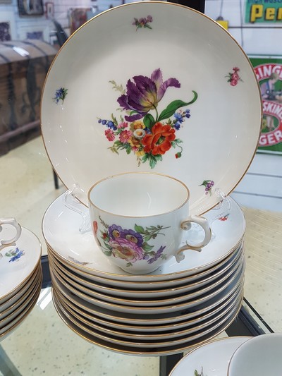 27116137b - Coffee service, Fürstenberg, 1960s, porcelain with colorful decoration of floral ...