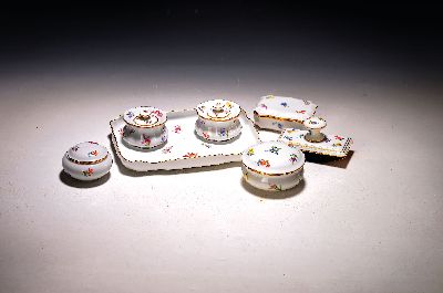 Image Ink stuff and three lidded boxes, Meissen, Meissen, pommel period and later, scattered ...