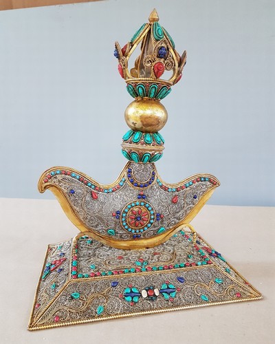 27116146o - Dekorativer Ritualdolch bzw. Kartika, Nepal, 19./20.Jh., Kupfer und wohl Bronze, gold ...