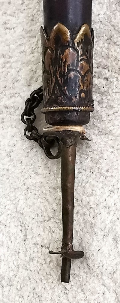 27116159e - Schalmei, Tibet, 19.Jh., Holzkorpus, Beschlag aus Bronze und Messing, gefasste ...