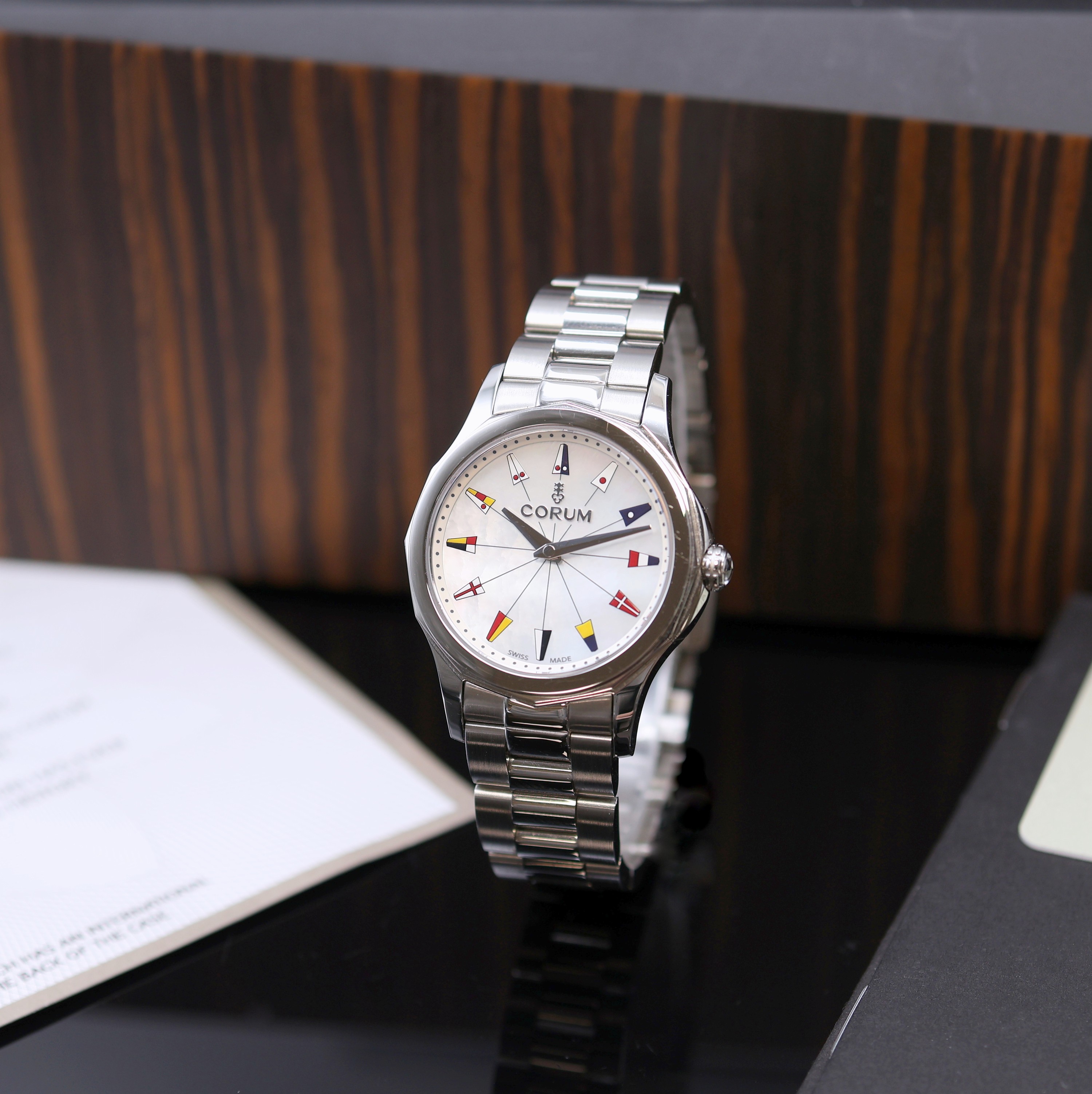 Image 27116278 - CORUM Admiral`s Cup Legend ungetragene Damenarmbanduhr Referenz 01.0132, quarz, ...