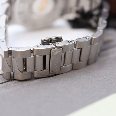 27116306d - CORUM Admiral´s Cup Legend ungetragene Damenarmbanduhr Referenz 020.100.20/V200 PN09, ...