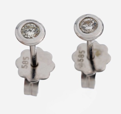 Image Paar 14 kt Gold Brillant-Ohrstecker, WG 585/000, 2 Brillanten zus. ca. 0.10 ct ...